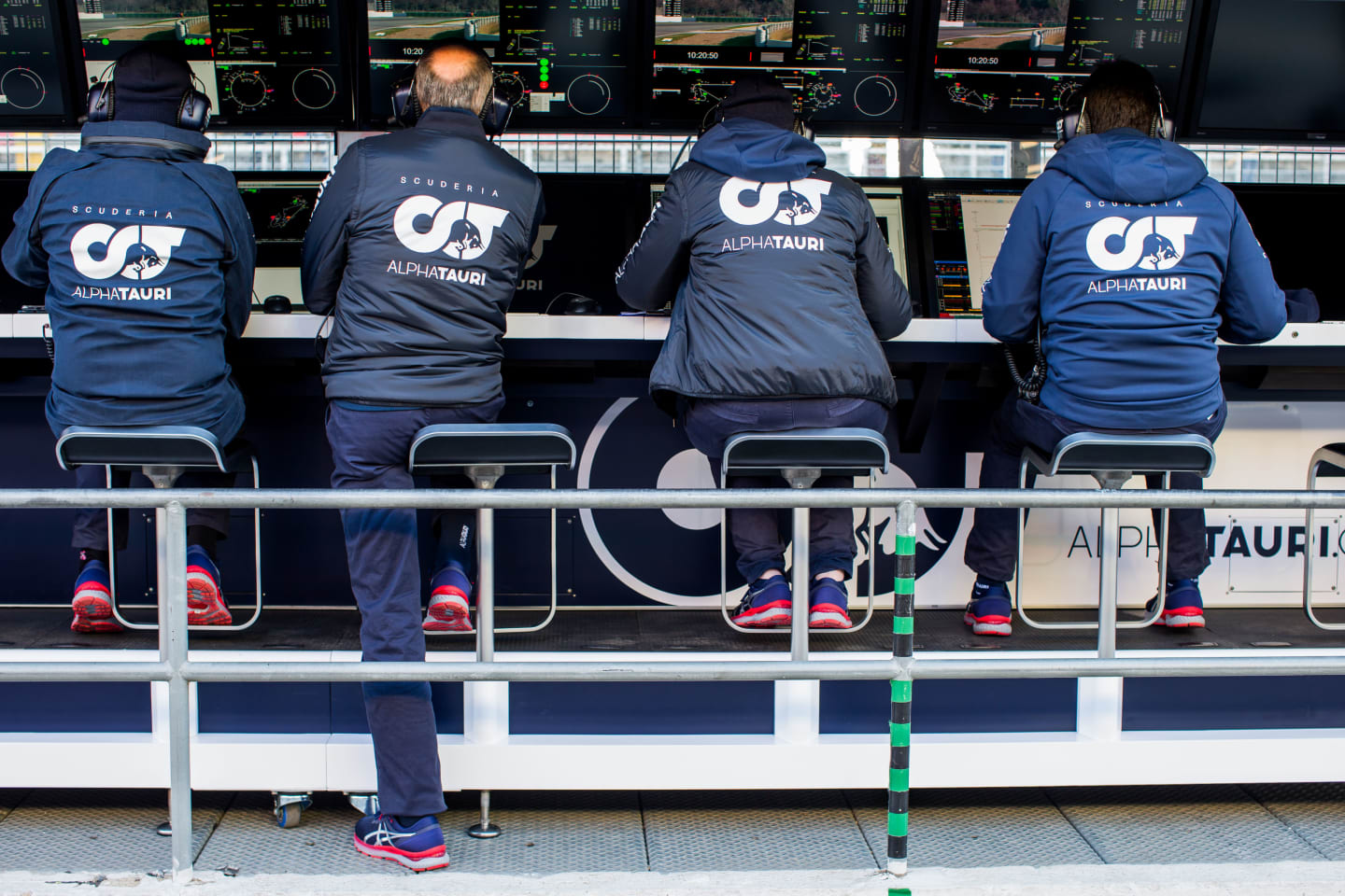 BARCELONA, SPAIN - FEBRUARY 19: Scuderia AlphaTauri engineers during day one of Formula 1 Winter