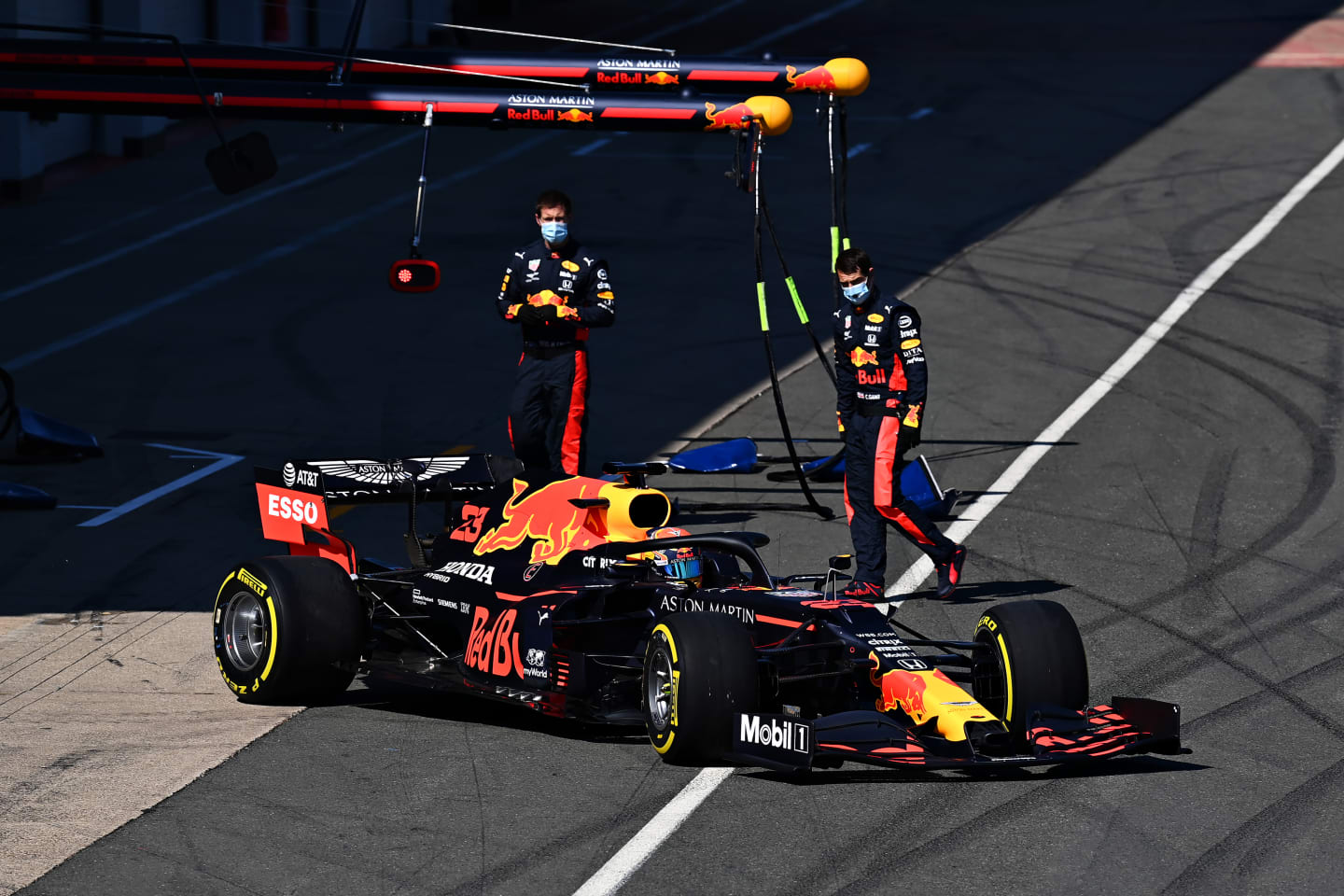 The Red Bull RB16 leaves the pits with Albon at the helm