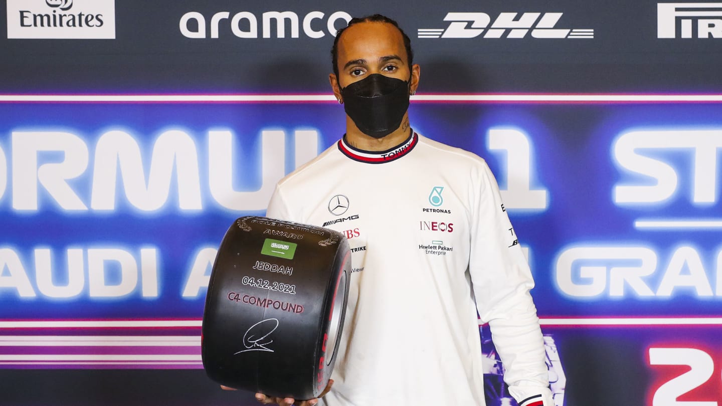 Lewis Hamilton_Pirelli Pole Position Award_2021 Saudi Arabian