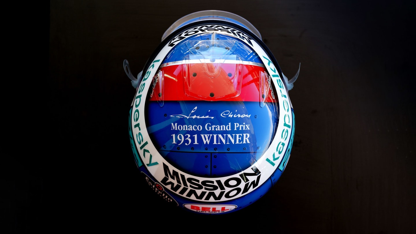 Top-down view of Charles Leclerc's helmet, paying tribute to Monaco legend Louis Chiron