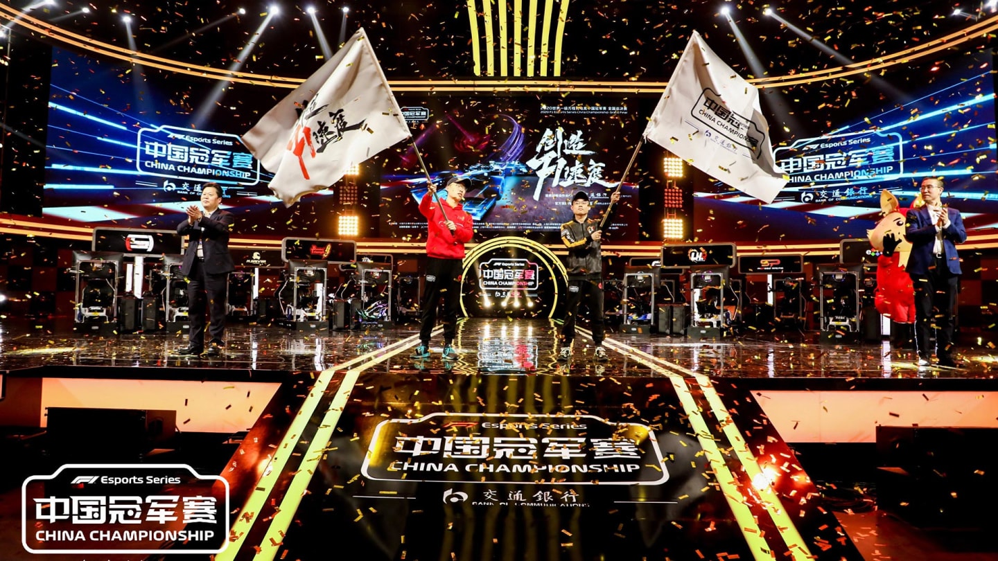 Tang Tianyu (L) Yuan Yifan (R) - China Esports