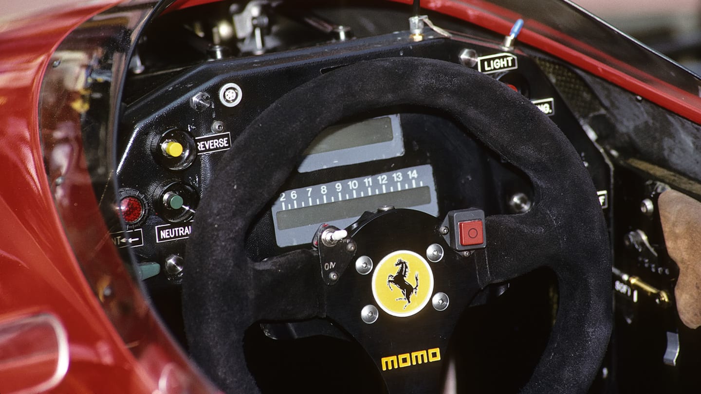Ferrari 640, Grand Prix of Monaco, Circuit de Monaco, 07 May 1989. Steering wheel and dashboard of