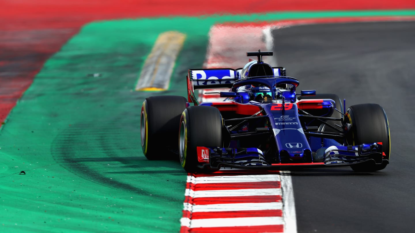 MONTMELO, SPAIN - MARCH 09:  Brendon Hartley of New Zealand driving the (28) Scuderia Toro Rosso