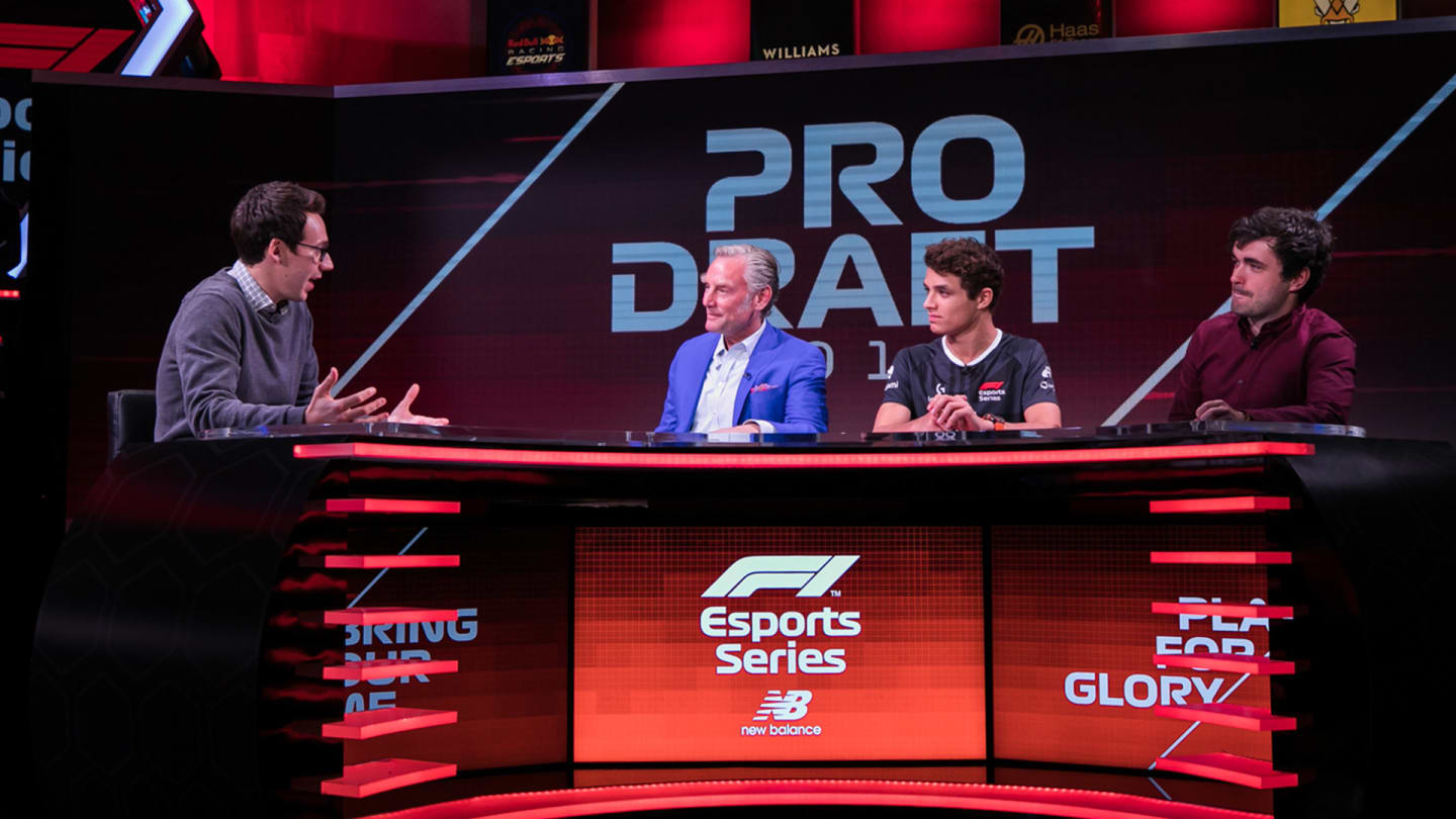 F1-Esports-Pro-Draft-2019---Gfinity-Arena---1869---Joe-Brady.jpg