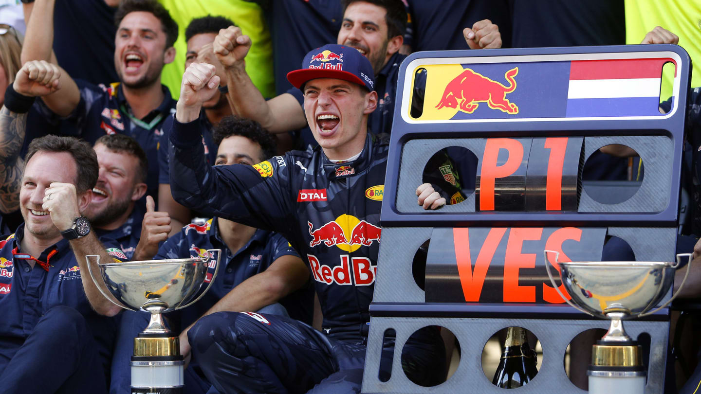 Race winner Max Verstappen (NED) Red Bull Racing celebrates with the team at Formula One World Championship, Rd5, Spanish Grand Prix, Race, Barcelona, Spain, Sunday 15 May 2016. BEST IMAGE © Sutton Images + 44 1327 352188,Sutton Images + 44 1327 352188