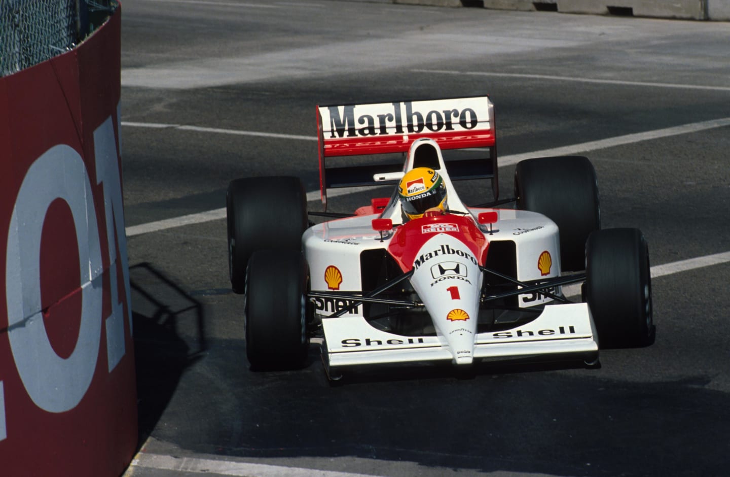 Ayrton Senna (BRA) McLaren MP4/6, 1st place.
United States Grand Prix, Phoenix, 10 March