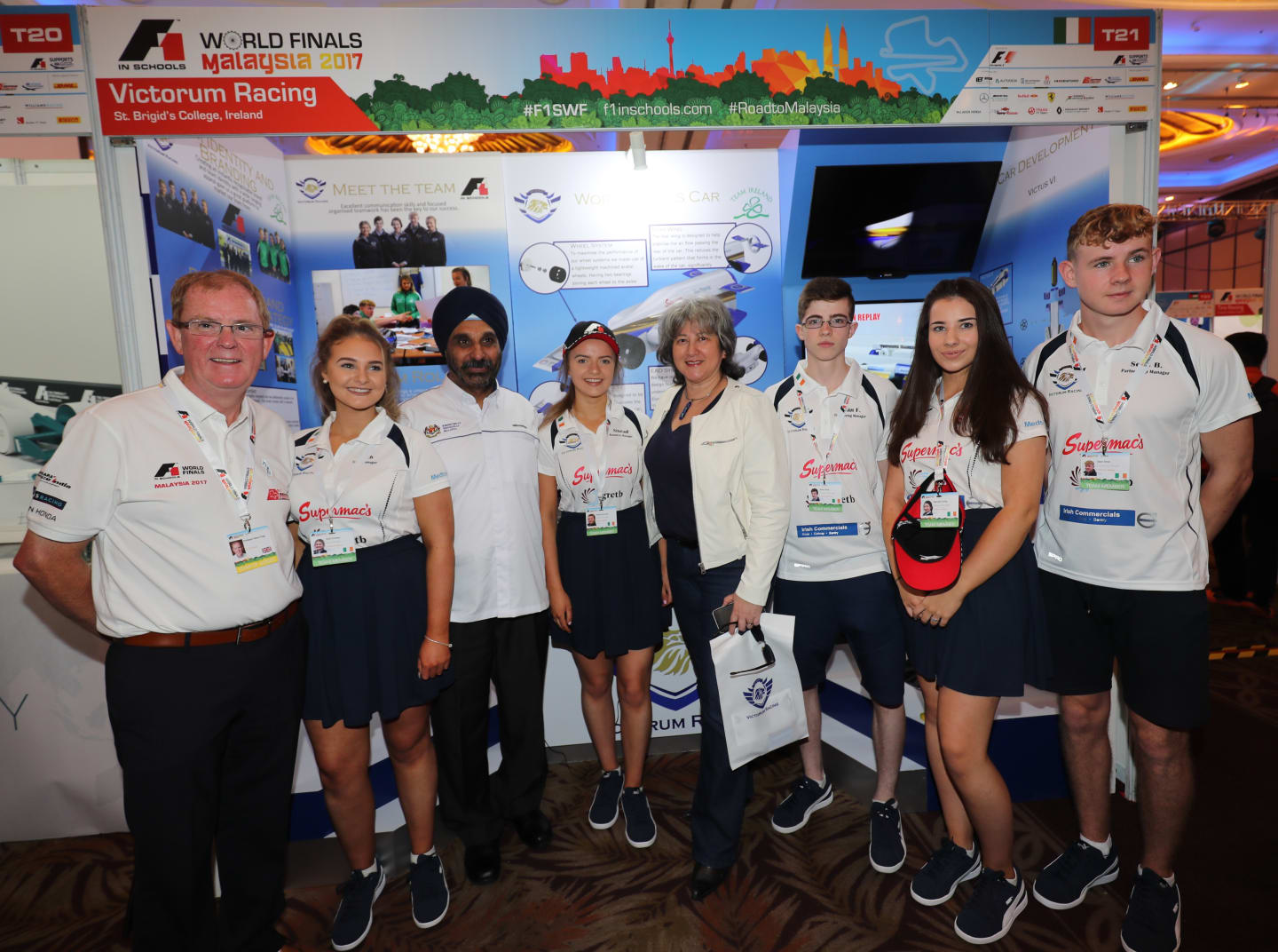 Dr Mehander Singh and Vicki Treadell meet Victorum Racing, F1 in Schools World Finals, Kuala