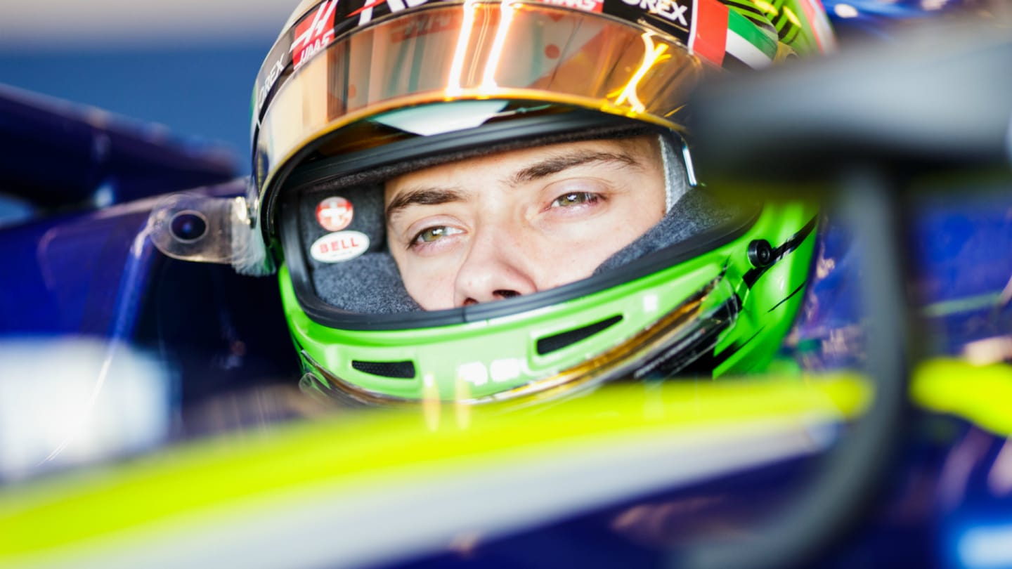 Louis Deletraz Abu Dhabi F2