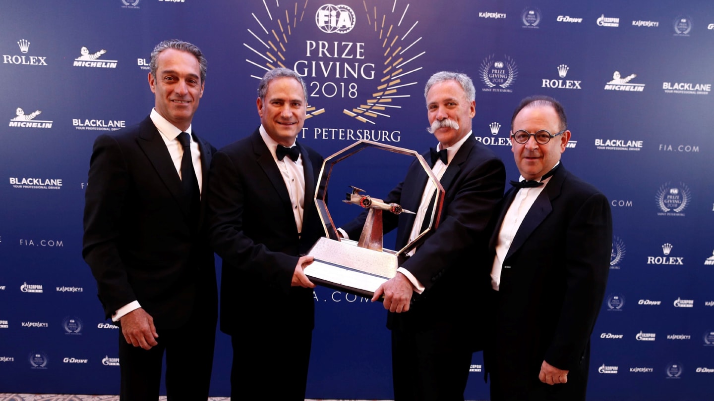 The Mexican Grand Prix promoters collect the 2018 Best Promoter Award from Chase Carey, Chairman