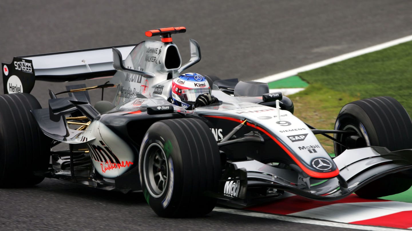 Kimi Raikkonen (FIN) McLaren Mercedes MP4/20.
Formula One World Championship, Rd18, Japanese Grand