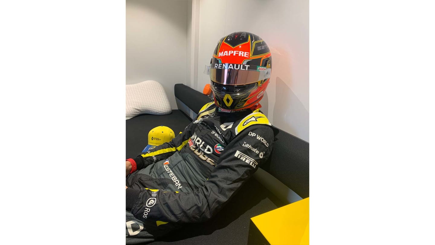 What does a driver do during a F1 track action delay?