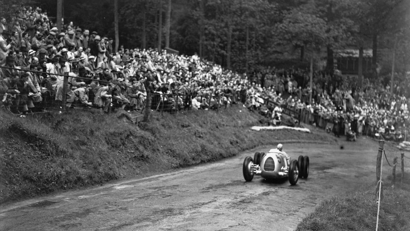 Hans Stuck Snr powers up the Shelsley Walsh hill in his Auto Union Type C in June 1936