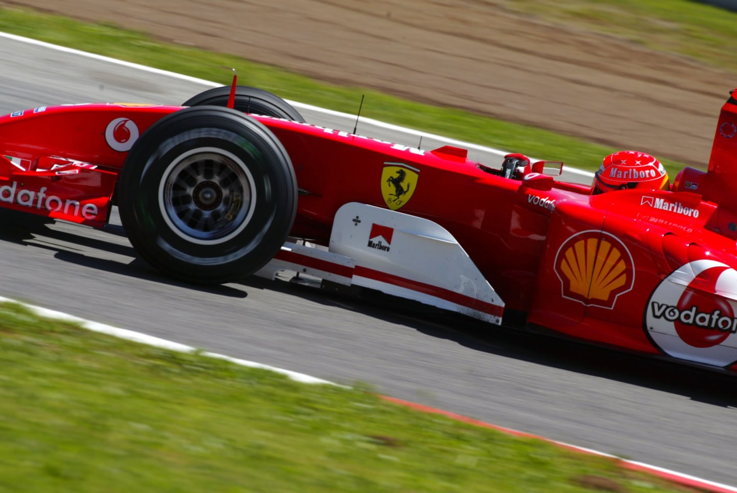 Pole sitter Michael Schumacher (GER) Ferrari F2004.
Formula One World Championship, Rd 5, Spanish
