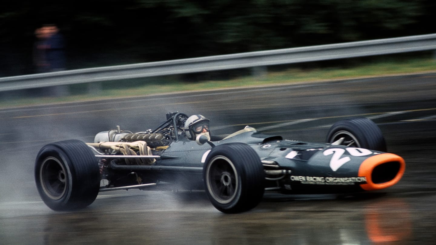 Pedro Rodriguez drives his BRM during the 1968 French Grand Prix at Rouen-Les-Essarts (Photo by Bernard Cahier/Getty Images)