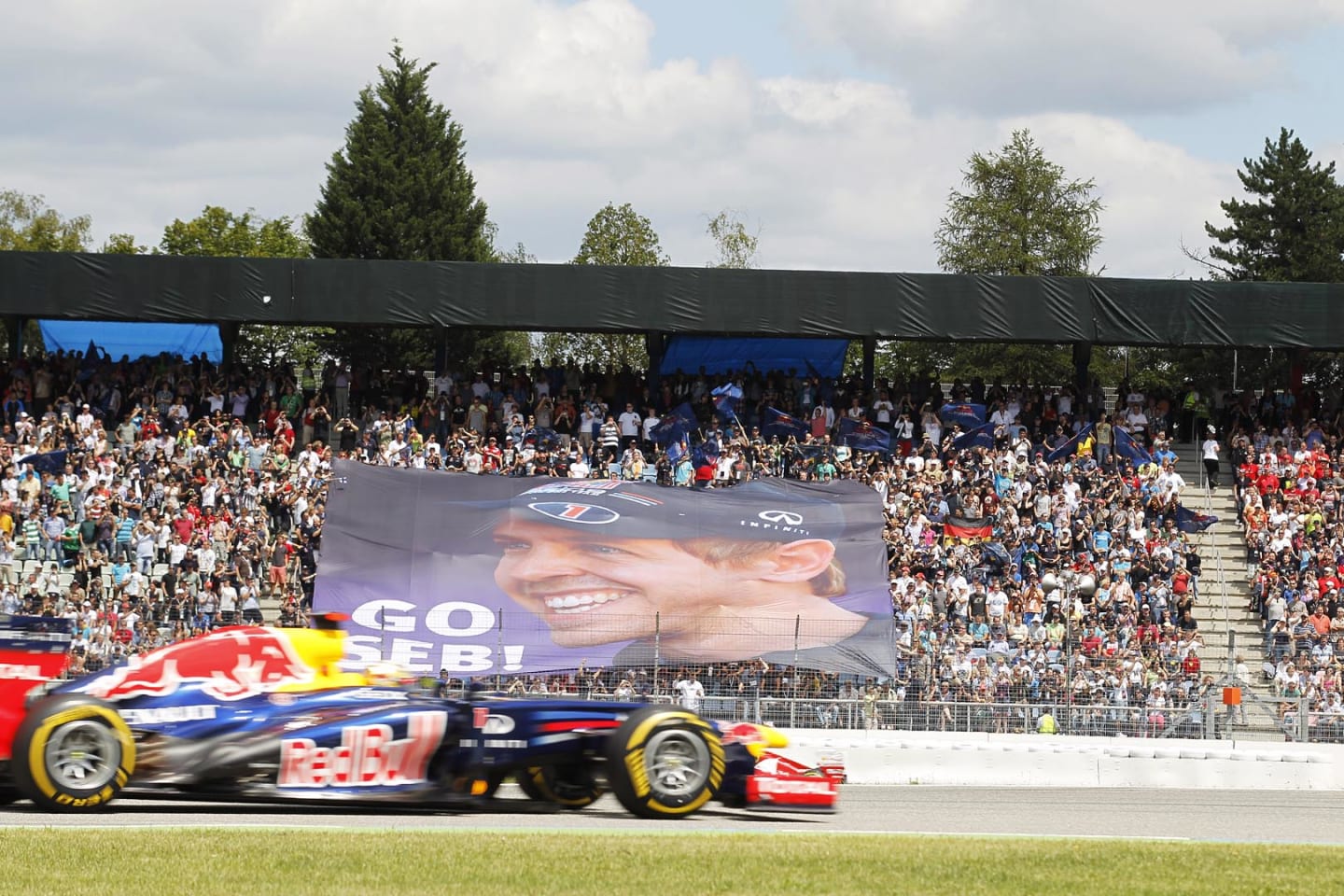 Hockenheimring, Hockenheim, Germany
22nd July 2012
Sebastian Vettel, Red Bull RB8 Renault, passes