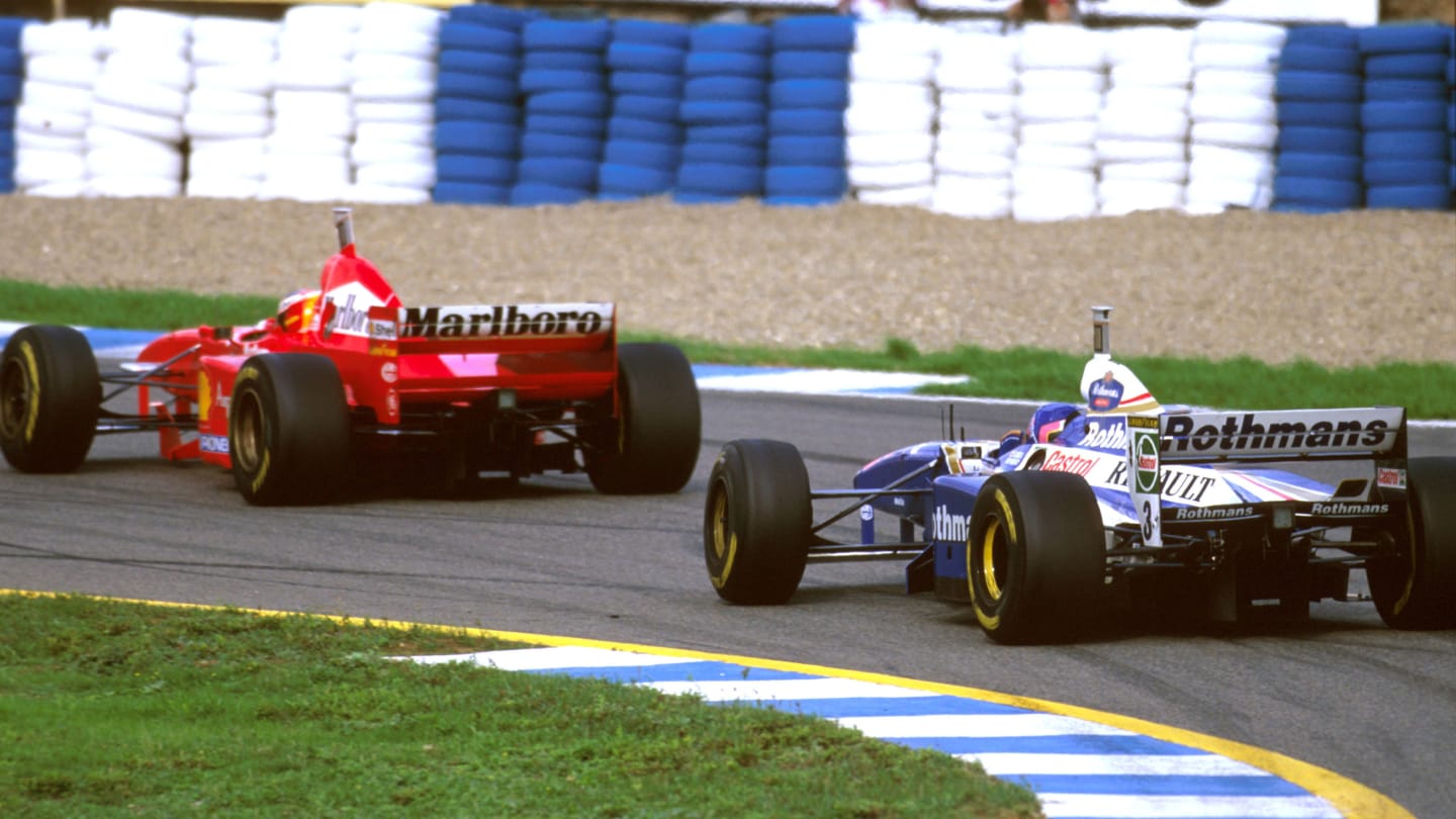 Jerez, Spain.
24-26 October 1997.
Jacques Villeneuve (Williams FW19 Renault) following Michael