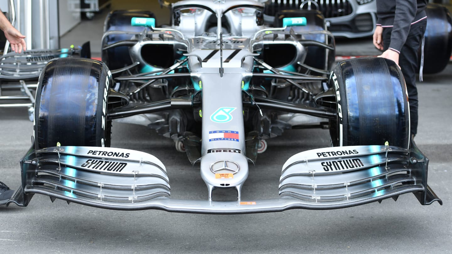 Mercedes' Azerbaijan front wing arrangement