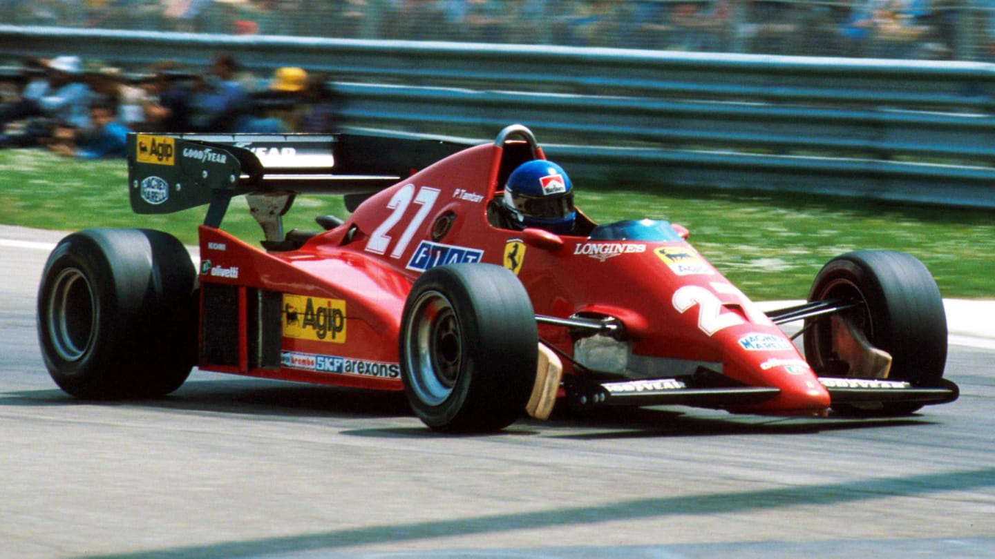 Race winner Patrick Tambay (FRA) Ferrari 126 C2B.
Formula One World Championship, Rd4, San Marino