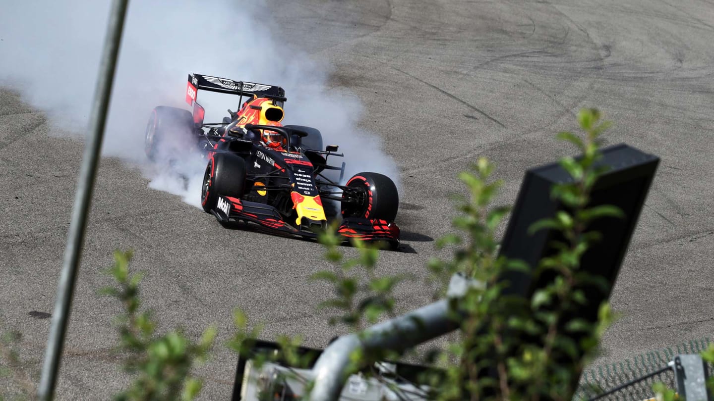 Max Verstappen (NLD) Red Bull Racing RB15 crashed out at the start of the race.
01.09.2019. Formula 1 World Championship, Rd 13, Belgian Grand Prix, Spa Francorchamps, Belgium, Race Day.
 - www.xpbimages.com, EMail: requests@xpbimages.com - copy of publication required for printed pictures. Every used picture is fee-liable. © Copyright: Bearne / XPB Images