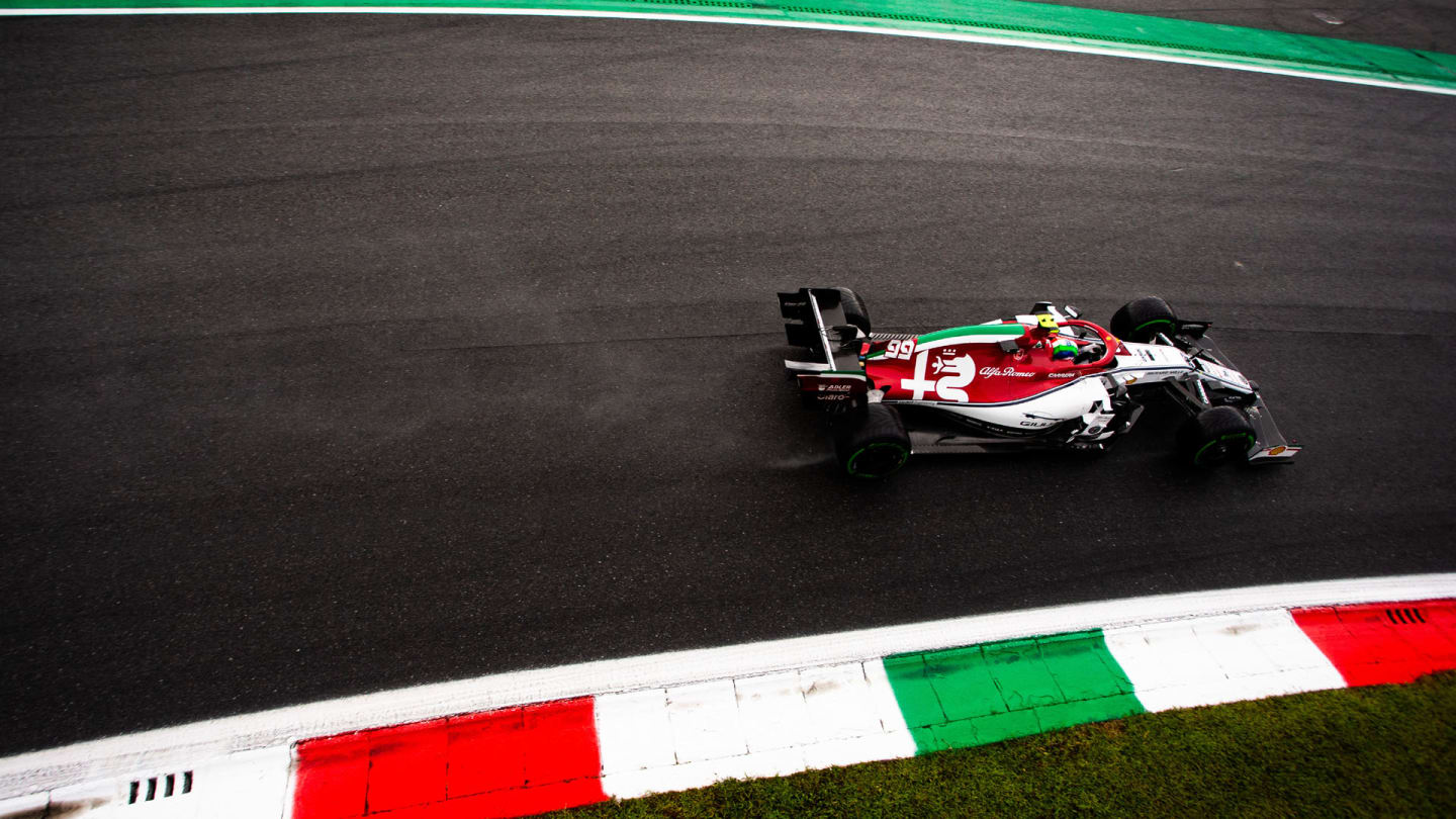 Antonio Giovinazzi (ITA) Alfa Romeo Racing C38.
06.09.2019. Formula 1 World Championship, Rd 14,