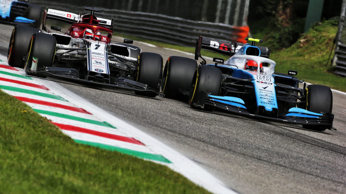 Robert Kubica (POL) Williams Racing FW42 and Kimi Raikkonen (FIN) Alfa Romeo Racing C38 battle for position.
08.09.2019. Formula 1 World Championship, Rd 14, Italian Grand Prix, Monza, Italy, Race Day.
 - www.xpbimages.com, EMail: requests@xpbimages.com - copy of publication required for printed pictures. Every used picture is fee-liable. © Copyright: Bearne / XPB Images