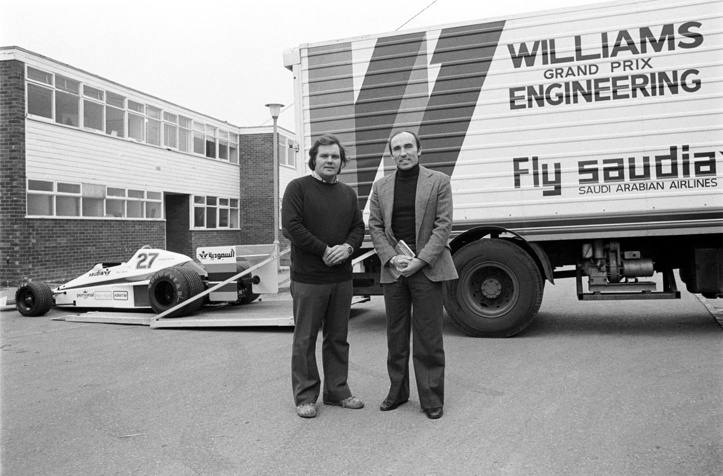 Patrick Head (GBR) (Left) and Frank Williams (GBR) at the launch of the Williams FW06 at their new