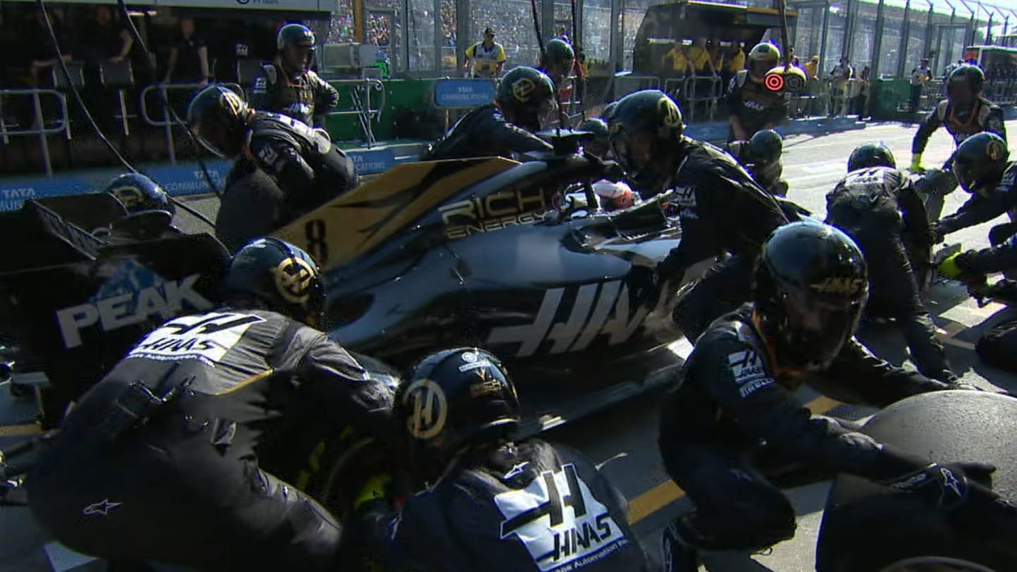 AUSTRALIAN GP: Grosjean retires following problem pit stop