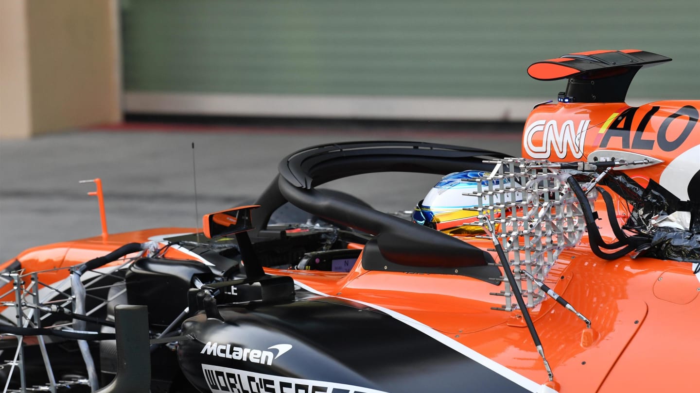 Fernando Alonso (ESP) McLaren MCL32 with aero sensors and halo at Formula One Testing, Day One, Yas Marina Circuit, Abu Dhabi, UAE, Tuesday 28 November 2017. © Mark Sutton/Sutton Images