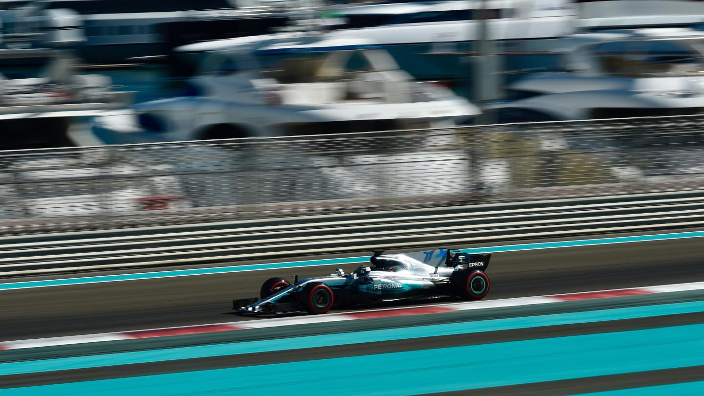 Valtteri Bottas (FIN) Mercedes-Benz F1 W08 Hybrid at Formula One Testing, Day Two, Yas Marina