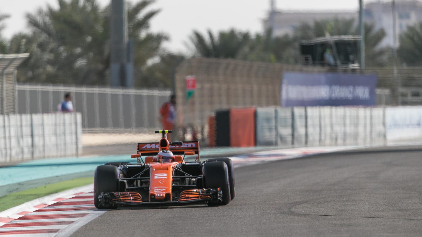 Stoffel Vandoorne (BEL) McLaren MCL32 at Formula One World Championship, Rd20, Abu Dhabi Grand Prix, Practice, Yas Marina Circuit, Abu Dhabi, UAE, Friday 24 November 2017. © Kym Illman/Sutton Images