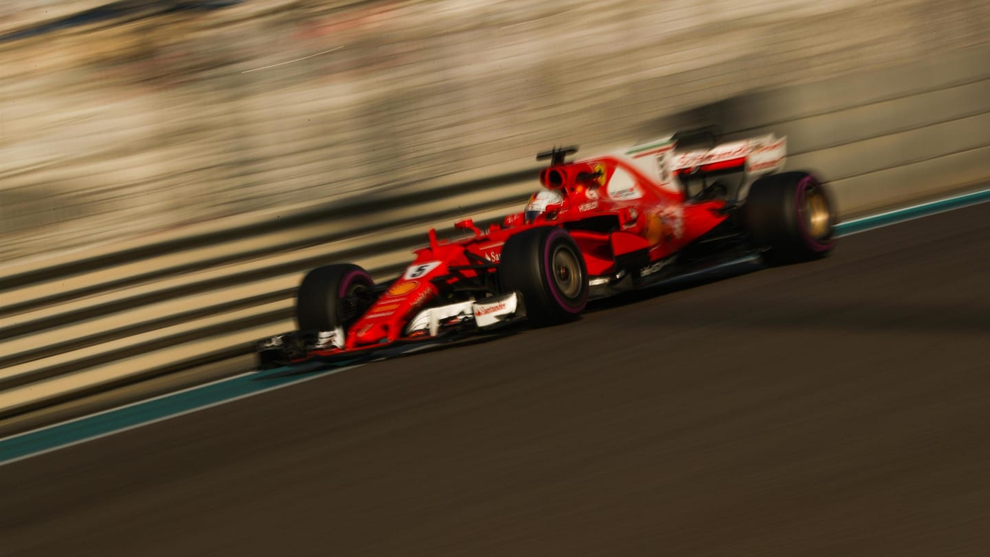 Sebastian Vettel (GER) Ferrari SF70-H at Formula One World Championship, Rd20, Abu Dhabi Grand Prix, Qualifying, Yas Marina Circuit, Abu Dhabi, UAE, Saturday 25 November 2017. © Lionel Ng/Sutton Images