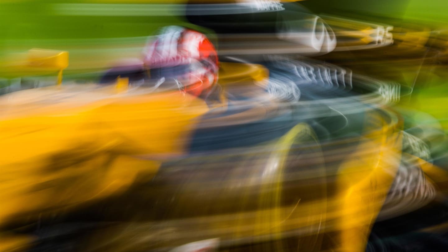 Nico Hulkenberg (GER) Renault Sport F1 Team RS17 at Formula One World Championship, Rd1, Australian Grand Prix, Practice, Albert Park, Melbourne, Australia, Friday 24 March 2017. © Sutton Motorsport Images