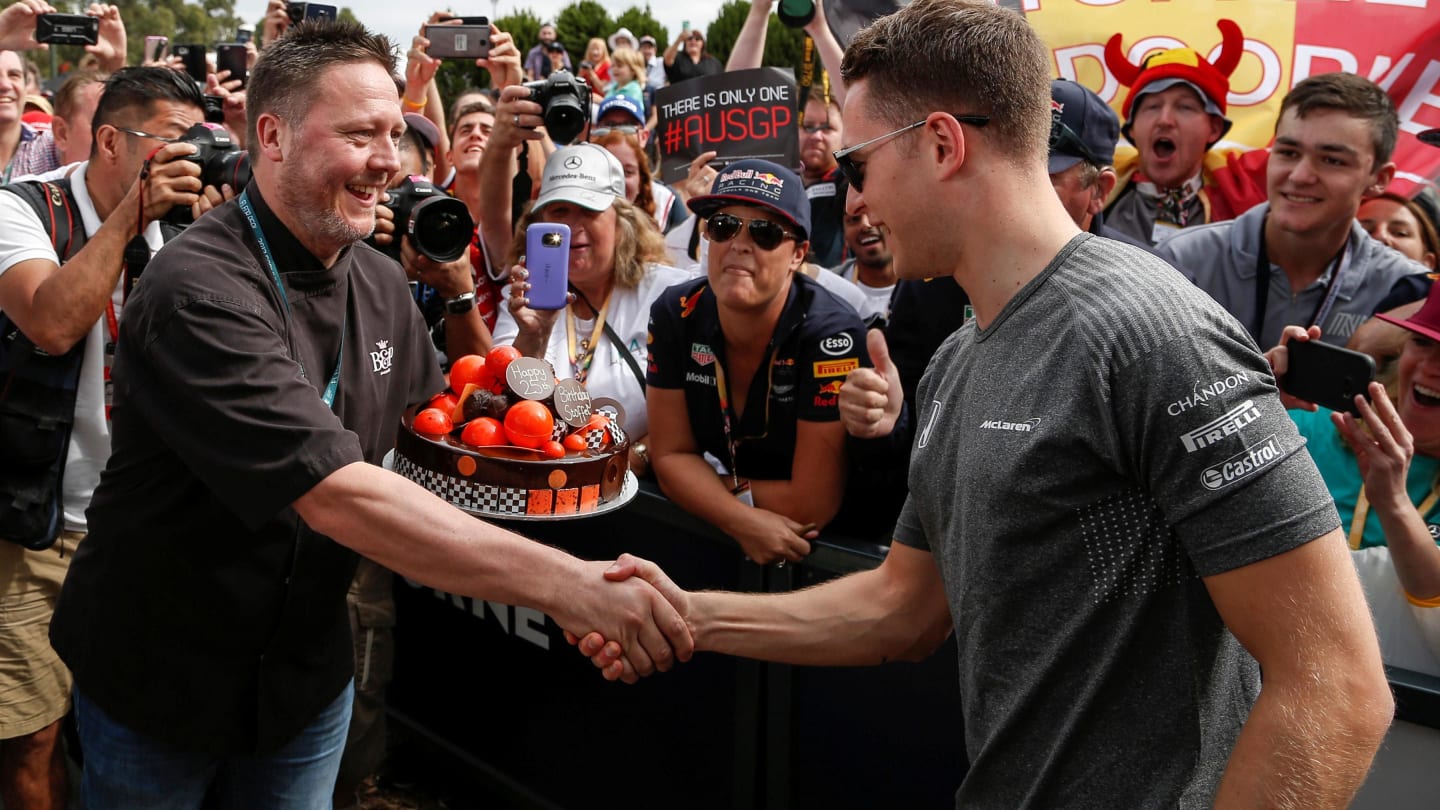Stoffel Vandoorne (BEL) McLaren celebrates his 25th Birthday with a cake at Formula One World Championship, Rd1, Australian Grand Prix, Race, Albert Park, Melbourne, Australia, Sunday 26 March 2017. © Sutton Motorsport Images