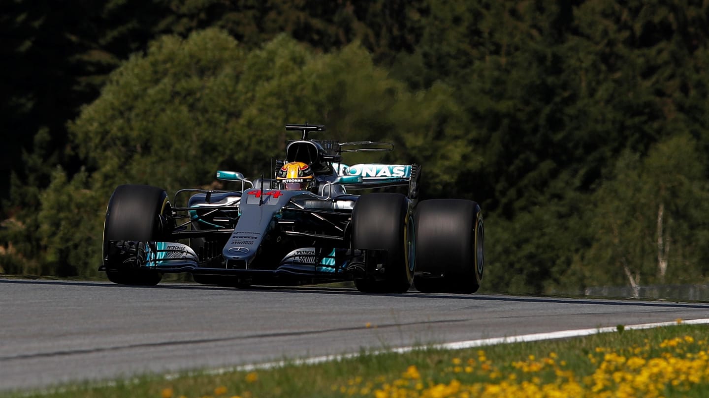 Lewis Hamilton (GBR) Mercedes-Benz F1 W08 Hybrid at Formula One World Championship, Rd9, Austrian