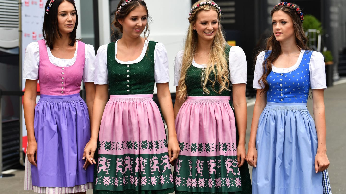 Girls at Formula One World Championship, Rd9, Austrian Grand Prix, Preparations, Spielberg, Austria, Thursday 6 July 2017. © Sutton Images