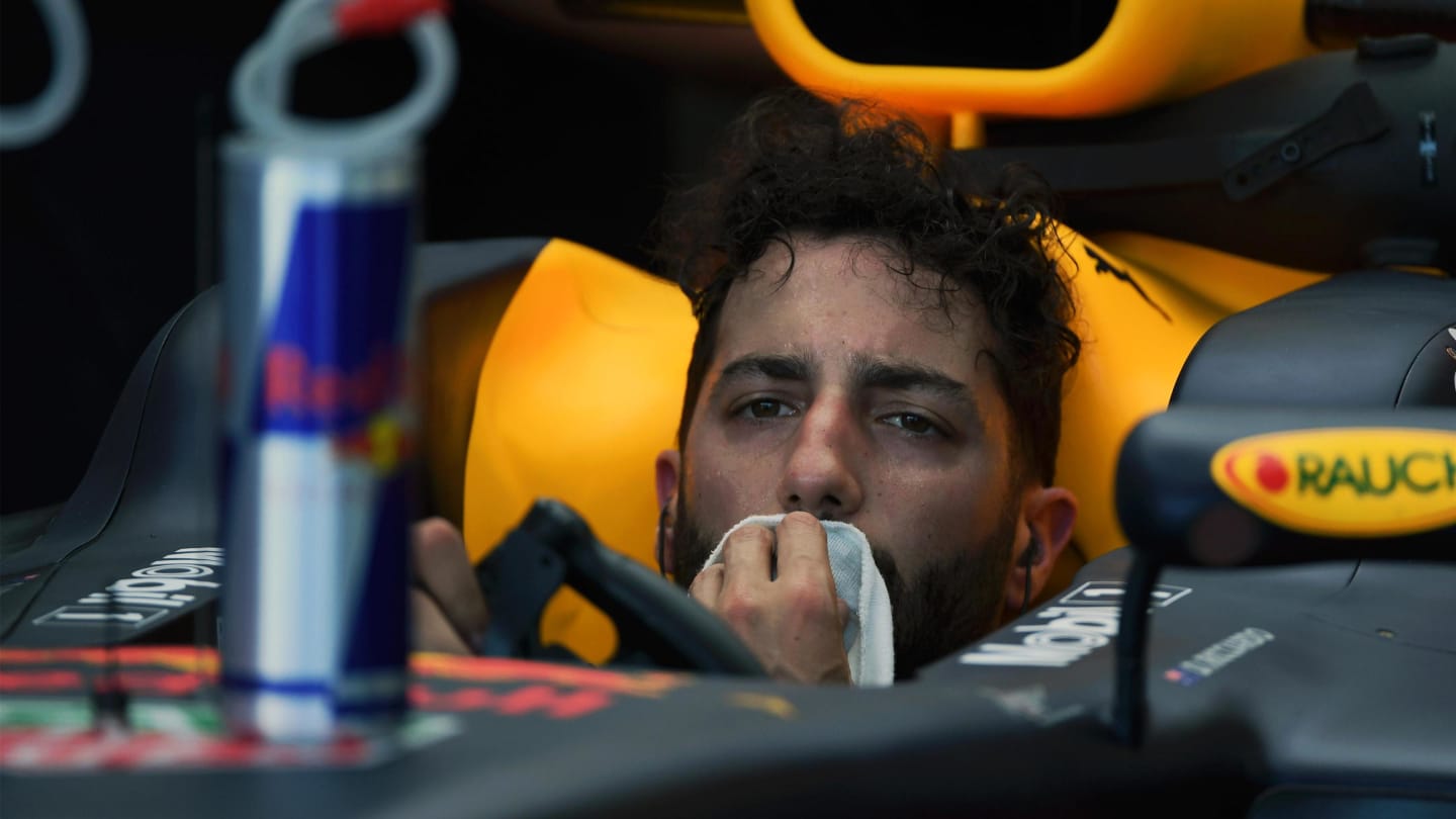 Daniel Ricciardo (AUS) Red Bull Racing RB13 at Formula One World Championship, Rd8, Azerbaijan Grand Prix, Practice, Baku City Circuit, Baku, Azerbaijan, Friday 23 June 2017. © Sutton Images