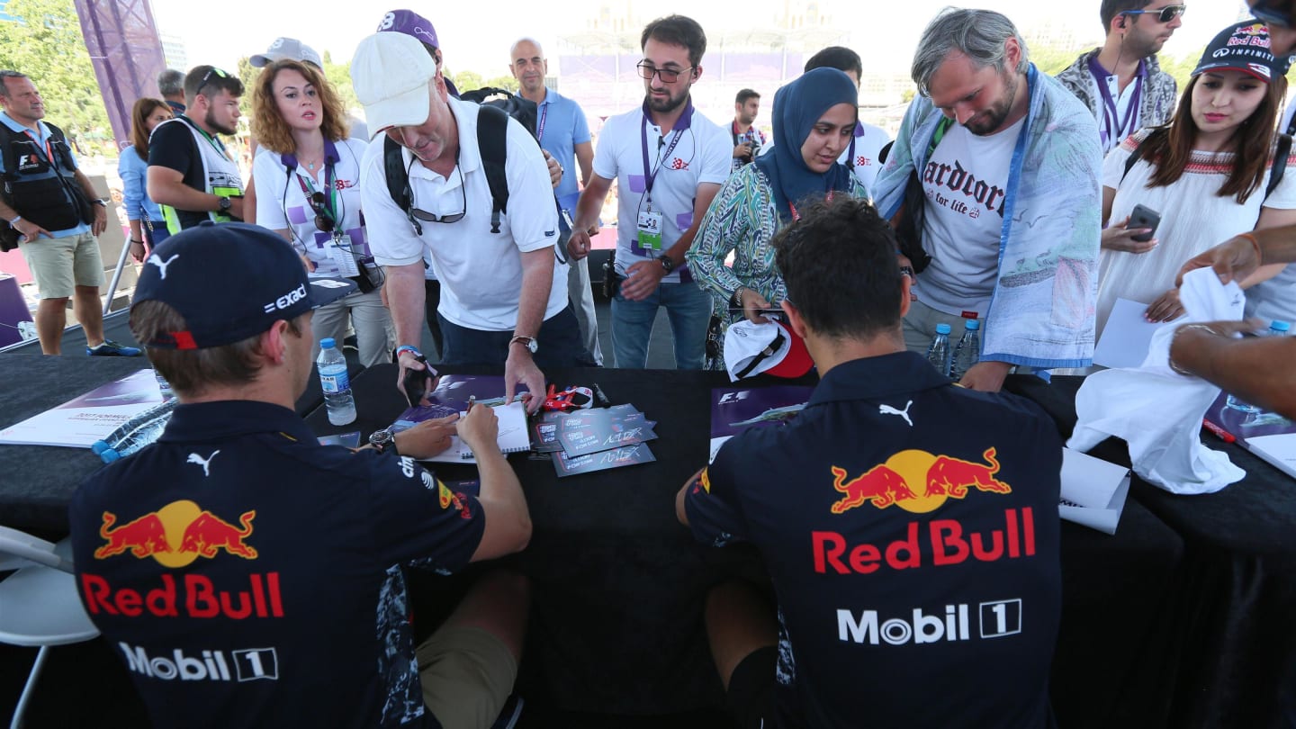Max Verstappen (NED) Red Bull Racing and Daniel Ricciardo (AUS) Red Bull Racing sign autographs for the fans at the autograph session at Formula One World Championship, Rd8, Azerbaijan Grand Prix, Qualifying, Baku City Circuit, Baku, Azerbaijan, Saturday 24 June 2017. © Sutton Images