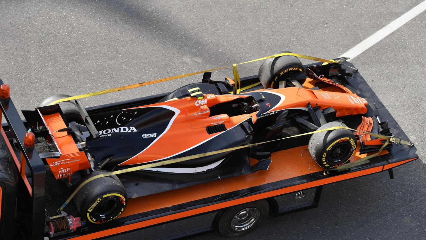 The car of Stoffel Vandoorne (BEL) McLaren MCL32 is recovered in FP1 at Formula One World Championship, Rd3, Bahrain Grand Prix Practice, Bahrain International Circuit, Sakhir, Bahrain, Friday 14 April 2017. © Sutton Motorsport Images
