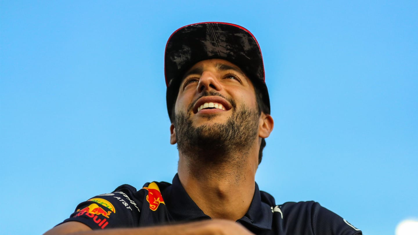 Daniel Ricciardo (AUS) Red Bull Racing on the drivers parade at Formula One World Championship, Rd3, Bahrain Grand Prix Race, Bahrain International Circuit, Sakhir, Bahrain, Sunday 16 April 2017. © Sutton Motorsport Images
