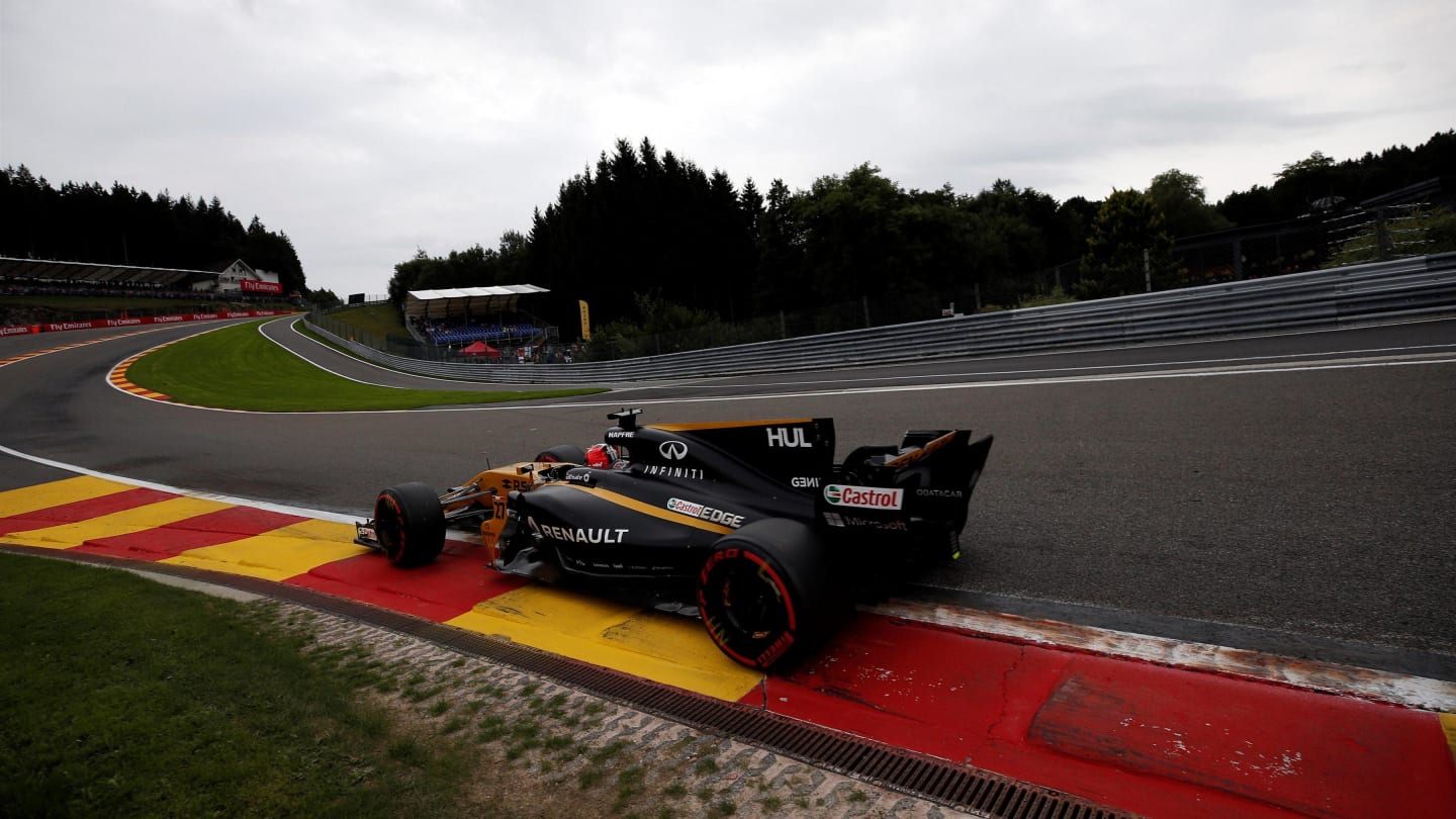 Nico Hulkenberg (GER) Renault Sport F1 Team RS17 at Formula One World Championship, Rd12, Belgian Grand Prix, Practice, Spa Francorchamps, Belgium, Friday 25 August 2017. © Sutton Images