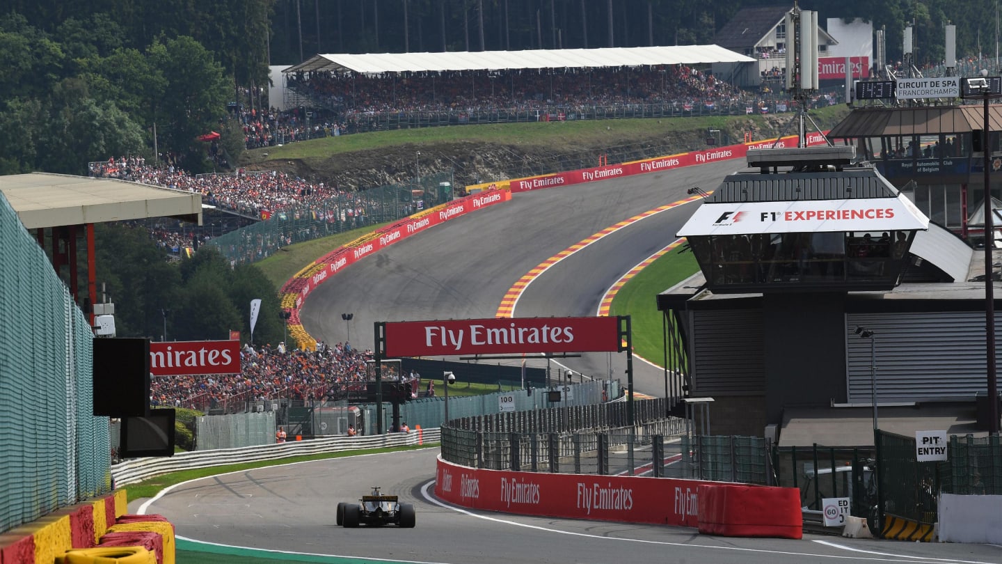 Nico Hulkenberg (GER) Renault Sport F1 Team RS17 at Formula One World Championship, Rd12, Belgian