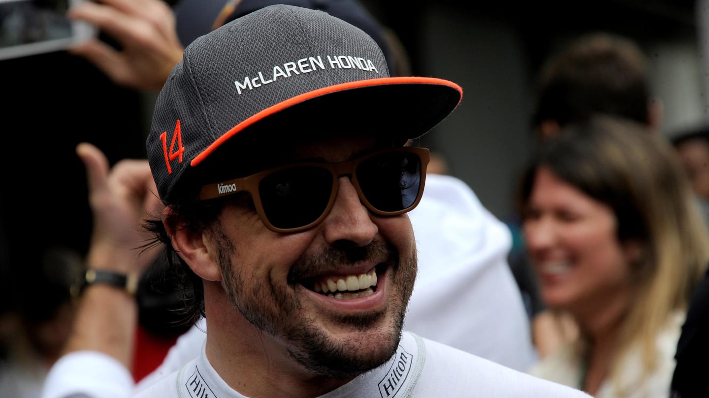Fernando Alonso (ESP) McLaren at Formula One World Championship, Rd19, Brazilian Grand Prix, Qualifying, Interlagos, Sao Paulo, Brazil, Saturday 11 November 2017. © Rubio/Sutton Images