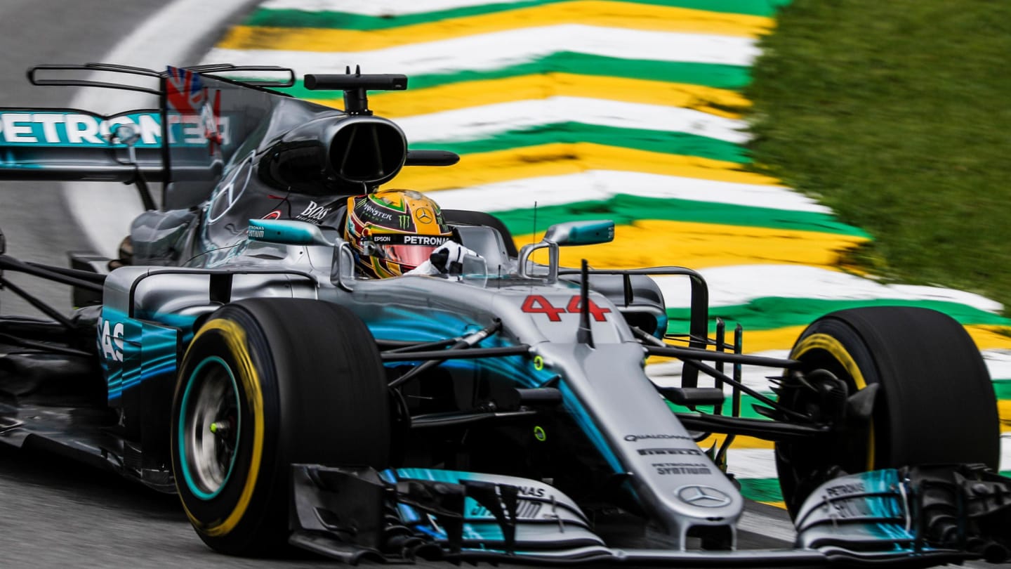 Lewis Hamilton (GBR) Mercedes-Benz F1 W08 Hybrid at Formula One World Championship, Rd19, Brazilian