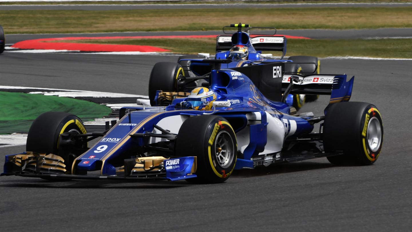 Marcus Ericsson (SWE) Sauber C36 and Pascal Wehrlein (GER) Sauber C36 at Formula One World