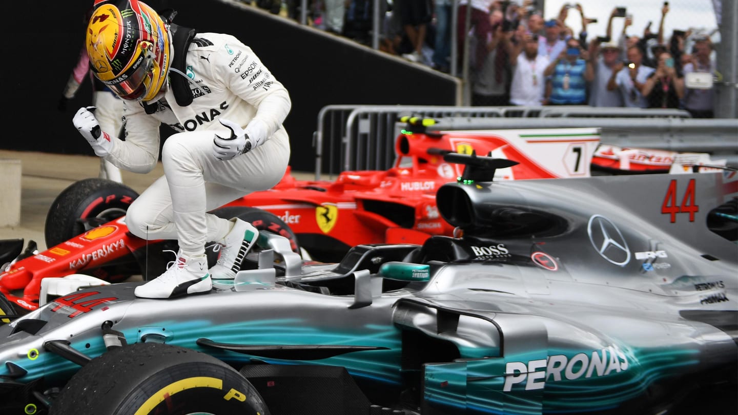 Race winner Lewis Hamilton (GBR) Mercedes-Benz F1 W08 Hybrid celebrates in parc ferme at Formula