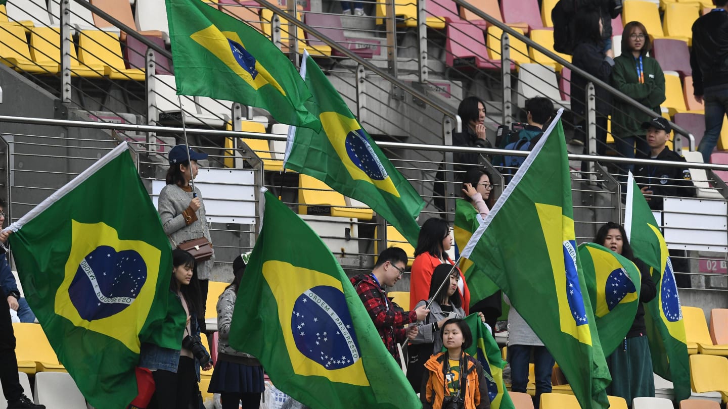 Fans and Brazilian flags at Formula One World Championship, Rd2, Chinese Grand Prix, Practice, Shanghai, China, Friday 7 April 2017. © Sutton Motorsport Images