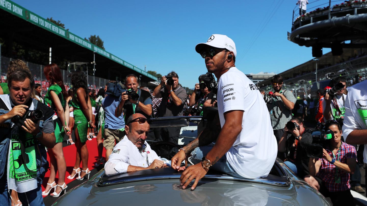 Lewis Hamilton (GBR) Mercedes AMG F1 on the drivers parade at Formula One World Championship, Rd13, Italian Grand Prix, Race, Monza, Italy, Sunday 3 September 2017. © Sutton Images
