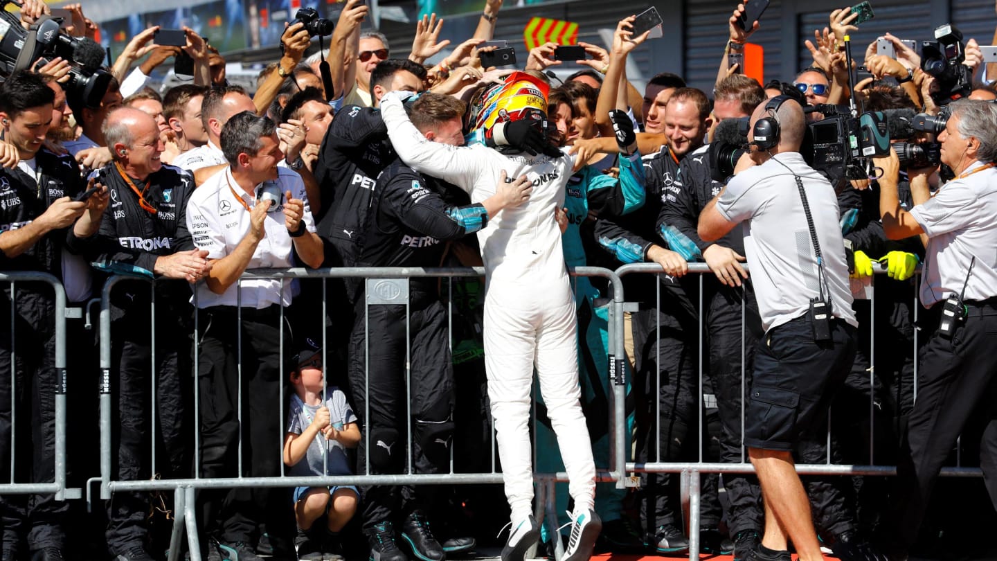 Race winner Lewis Hamilton (GBR) Mercedes AMG F1 celebrates in parc ferme at Formula One World Championship, Rd13, Italian Grand Prix, Race, Monza, Italy, Sunday 3 September 2017. © Sutton Images