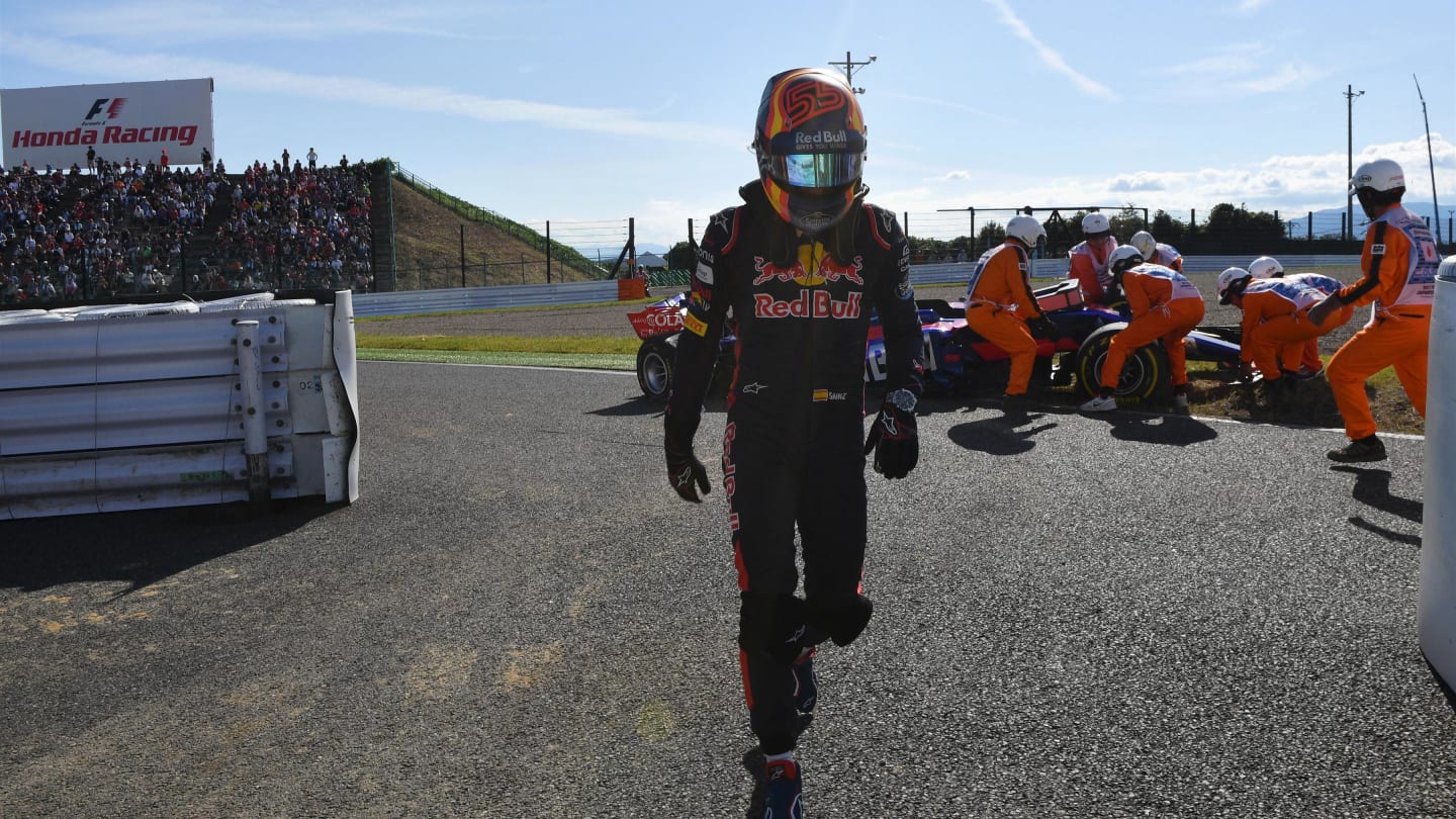Race retiree Carlos Sainz jr (ESP) Scuderia Toro Rosso at Formula One World Championship, Rd16,