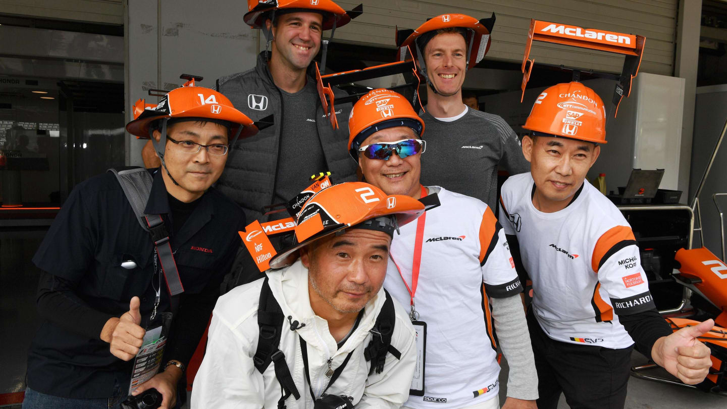 McLaren fans and hats with Mark Temple (GBR) McLaren Race Engineer at Formula One World Championship, Rd16, Japanese Grand Prix, Preparations, Suzuka, Japan, Thursday 5 October 2017. © Mark Sutton/Sutton Images